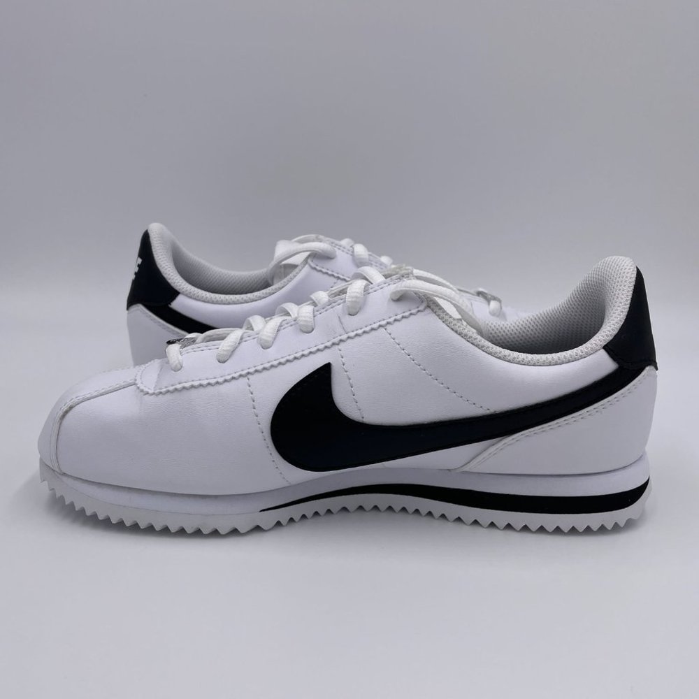 Nike Cortez Basic SL White / Black Womens Shoes - Picture 2 of 8